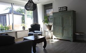Reseda Apartment